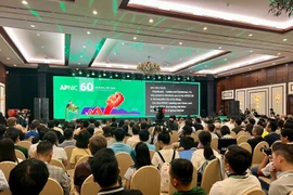 Заседание 60-й конференции членов Азиатско-Тихоокеанского центра информационных сетей (APNIC 60). Фото: Vietnam+.