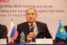 Посол Казахстана во Вьетнаме К.К. Тумыш. Фото: ВИА.