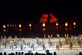 Выступление на карнавале Халонг в 2024 году (Фото: ВИA)