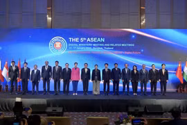 Участники 5-й встречи министров цифровых технологий стран АСЕАН (Фото: asean.org)
