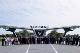 8 октября вьетнамский производитель электромобилей VinFast подписал протоколы о намерениях (LOI) с более чем 50 дилерами электрических мотоциклов в 15 штатах и союзных территориях Индии. Фото: vinfastauto.in.