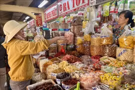 Вьетнамская продукция продолжает укреплять позиции на традиционных рынках и в супермаркетах по всему г. Хошимину. (Фото: ВИА) 