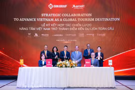 Sun Group и Marriott International подписывают стратегическое соглашение о партнерстве, направленное на продвижение Вьетнама как туристического направления мирового уровня. (Фото: Sun Group)