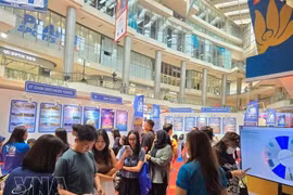 Стенд Vietnam Airlines на выставке ASTINDO Travel Fair 2026 привлекает большое число посетителей. (Фото: ВИА) 
