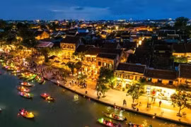 Старый город Хойан ночью. (Фото: Vietnam+) 