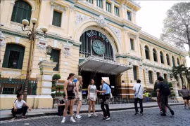 Центральный почтамт Сайгона, туристическая достопримечательность города. (Фото: ВИA)