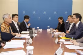 16-е вьетнамско-сингапурское политическое совещание, состоявшееся в городе-государстве 4 сентября (Фото: ВИA)