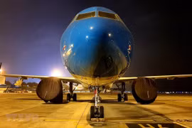 Самолет Vietnam Airlines на аэропорте Нойбай. (Фото: ВИА)