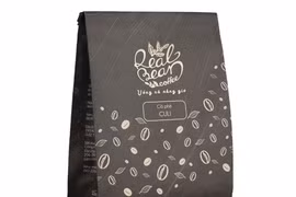 Real Beans Coffee, кофейный бренд из Вьетнама, вошел в число девяти победителей 1-й премии выставки АСЕАН-Корея за выдающийся дизайн в этом году. (Фото: Facebook)