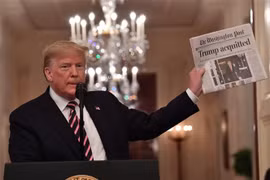 Президент США Дональд Трамп говорит о победе над расследованием импичмента демократами в Белом доме в Вашингтоне, 6 февраля 2020 года. (Фото: Синьхуа/ВИА)