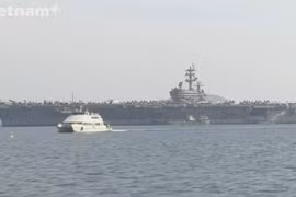 Американский авианосец USS Ronald Reagan прибыл в Дананг с визитом