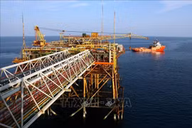 Нефтевая установка. (Фото: ВИА)