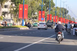 Дорога Хунгвыонг в городе Митхо провинции Тиенжанг (Фото: ВИА)
