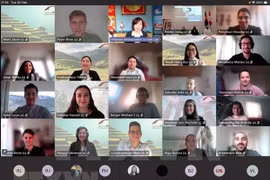Участники веб-семинара о Вьетнаме, организованном Университетом прикладных наук и искусств Северо-Западной Швейцарии (Фото: ВИА)