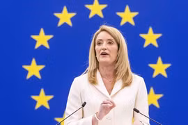 Новый председатель Европарламента Роберта Метсола. (Источник: CNN)