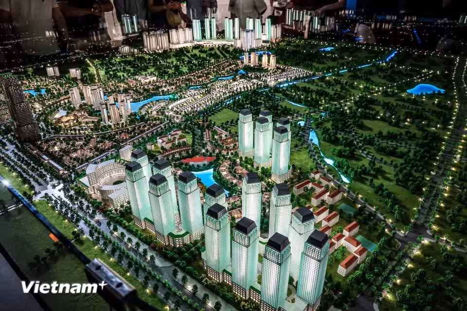 Макеты ряда знаковых городских проектов. Фото: Vietnam+.