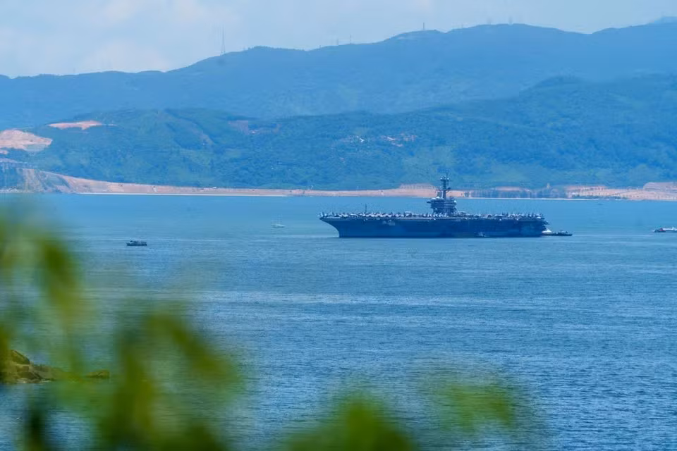 Военно-морская группа США, прибывшая на этот раз в Дананг, насчитывает около 6 000 офицеров и военнослужащих. Фото: Vietnam+