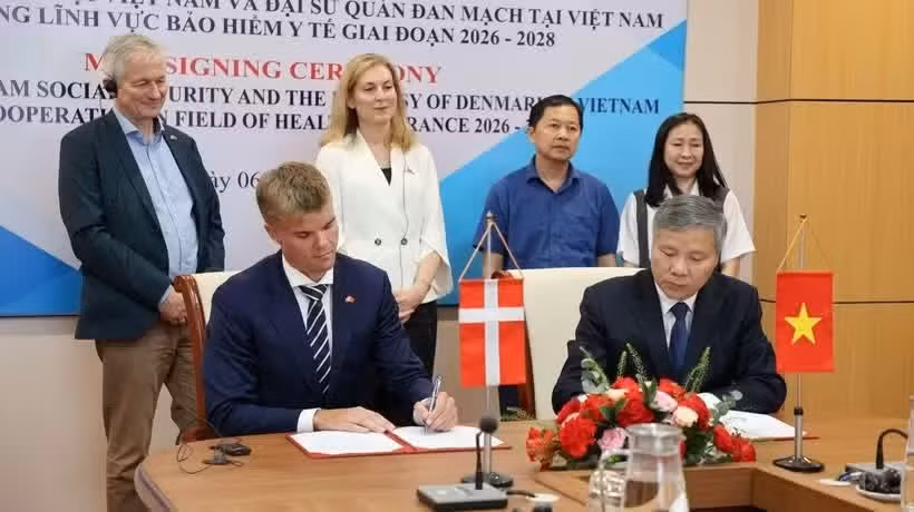 На церемонии подписания Меморандума о взаимопонимании. (Фото: VietnamPlus) 