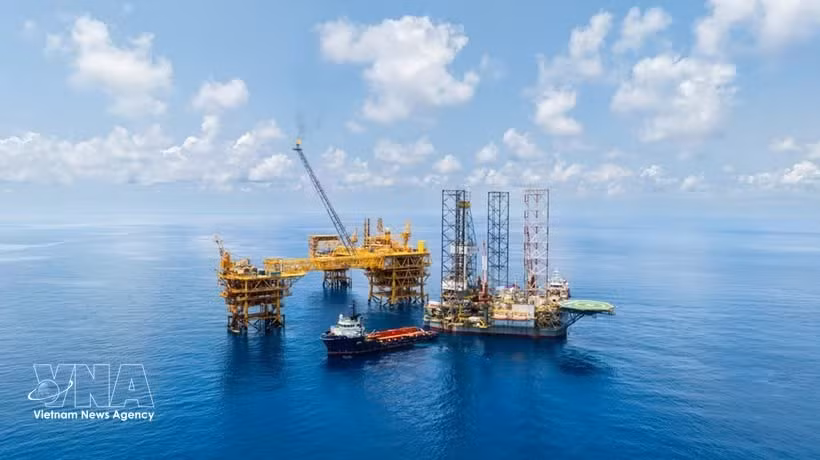 Нефтяная платформа Petrovietnam. Фото: ВИА.