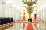 Президент Российской Федерации Владимир Путин проводит церемонию официальной встречи Генерального секретаря, Президента государства То Лама, его супруги и делегации высокого уровня Вьетнама, прибывших с государственным визитом в Российскую Федерацию. Фото: ВИА