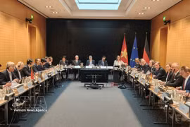 Делегация Министерства строительства Вьетнама проводит рабочую встречу с компетентными ведомствами и предприятиями Германии. Фото: ВИА.