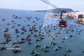 Самая длинная в мире морская канатная дорога Хон Тхом в специальной зоне Фукуок (Анзянг). (Фото: ВИА)
