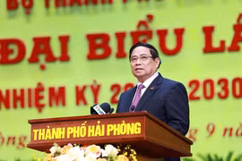 Премьер-министр Фам Минь Тьинь выступил с руководящей речью на 1-ом съезде партийной организации города Хайфонг периода 2025–2030 годов. (Фото: ВИА)