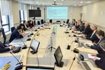 Заместитель министра промышленности и торговли Нгуен Хоанг Лонг работает с Французским регулирующем органом по ядерной безопасности и радиационной защите (ASNR) и Комиссариатом по атомной и альтернативным видам энергии (CEA)