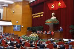 Генсекретарь То Лам выступает с вступительной речью на 15-м пленуме ЦК КПВ XIII созыва (Фото: ВИА)