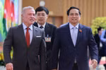 Премьер-министр Фам Минь Тьинь провёл встречу с королём Иордании Абдаллой II ибн Аль-Хусейном (Фото: ВИА)