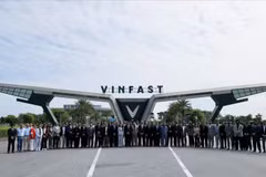 8 октября вьетнамский производитель электромобилей VinFast подписал протоколы о намерениях (LOI) с более чем 50 дилерами электрических мотоциклов в 15 штатах и союзных территориях Индии. Фото: vinfastauto.in.