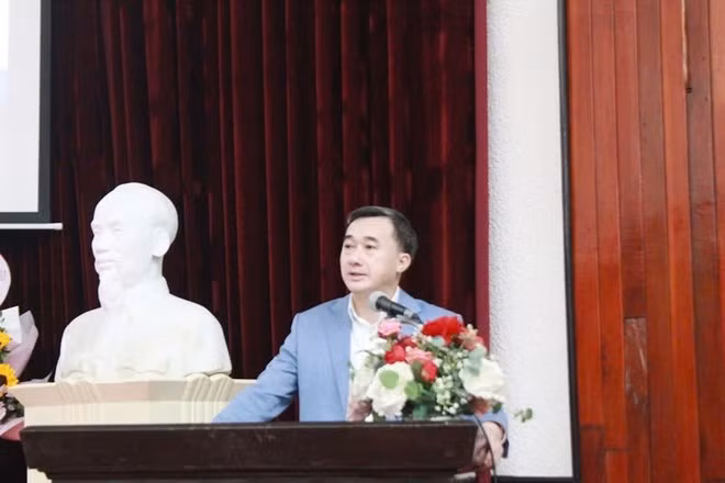 thu-truong-thuan-2.jpg