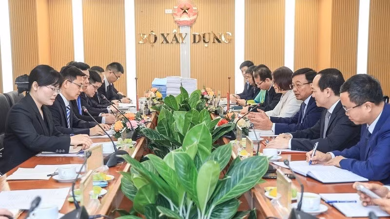 anh-quang-canh-cuoc-hop.jpg