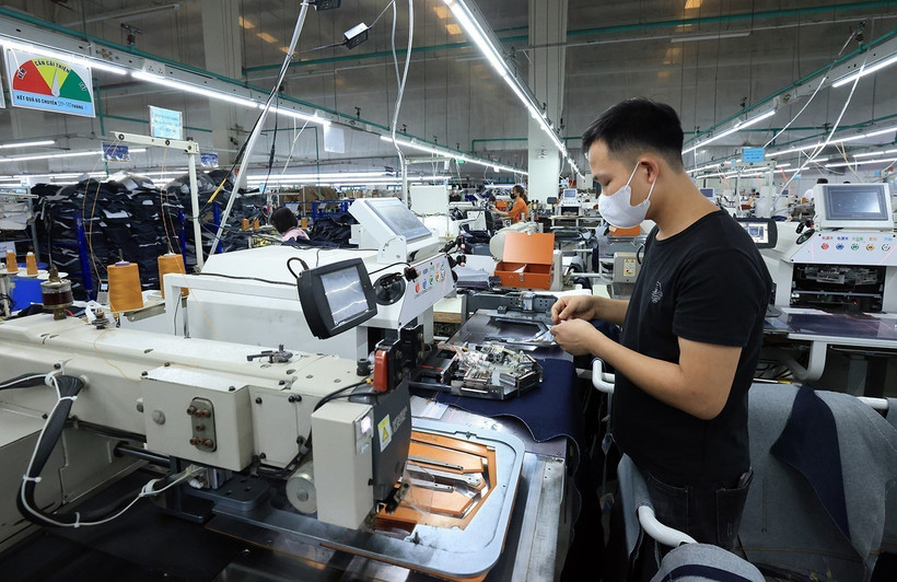 Предприятие по производству комплектующих для швейной продукции в промышленной зоне Камкхе, провинция Футхо. (Фото: ВИА)