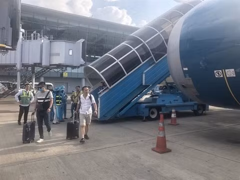 Vietnam Airlines откладывает собрание акционеров до 16 июля ảnh 1