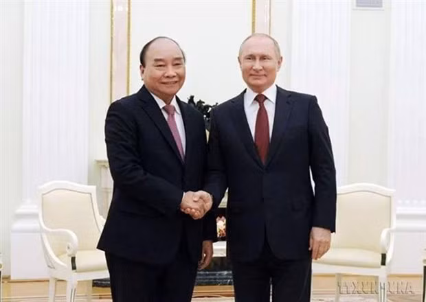 Дипломатический сектор помогает улучшить состояние, положение и престиж Вьетнама ảnh 3 Дипломатический сектор помогает улучшить состояние, положение и престиж Вьетнама ảnh 3