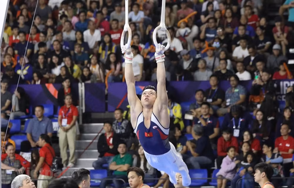 SEA Games 30: Команда Вьетнама завоевала 23 золотых медали за 3 дня соревнований ảnh 1