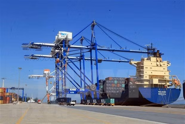За 4 месяца через морские порты прошли более 236 млн. тонн грузов ảnh 1 За 4 месяца через морские порты прошли более 236 млн. тонн грузов ảnh 1