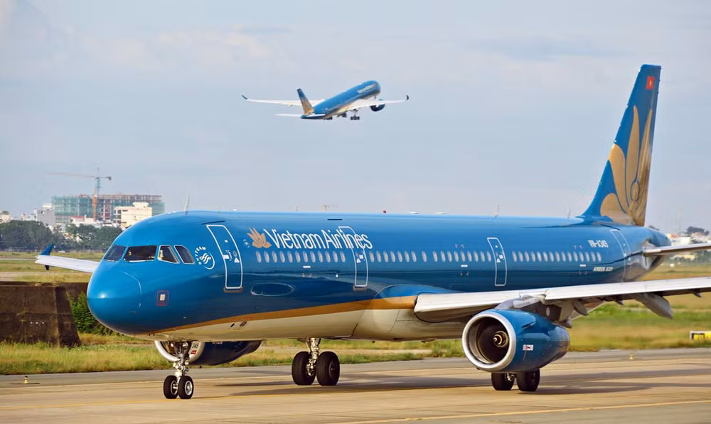 Vietnam Airlines запустила программу «Откройте себе Вьетнам заново» в Сингапуре ảnh 1