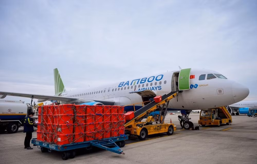 Bamboo Airways предоставляет бесплатную перевозку медицинского оборудования в Хайзыонг ảnh 1