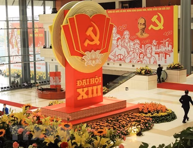 Партии Лаоса и Камбоджи поздравили Коммунистическую партию Вьетнама с 91-й годовщиной ảnh 1
