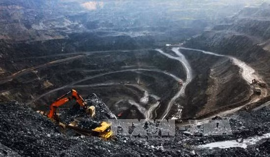 Индекс промышленного производства вырос на 0,44% за шесть месяцев ảnh 1