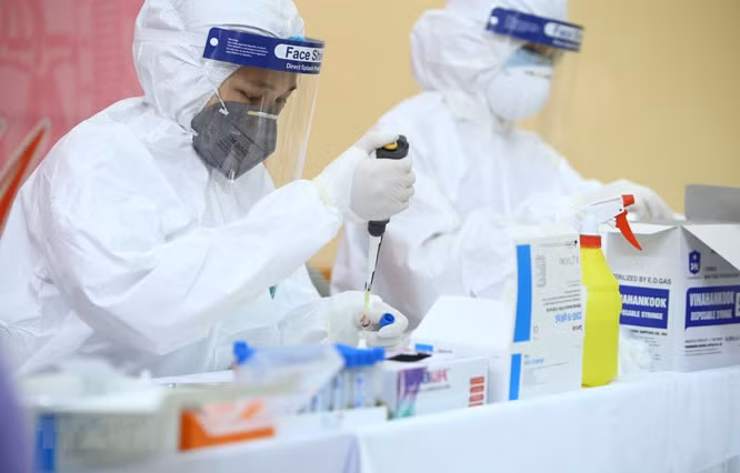 Министерство предлагает оставить COVID-19 в группе А инфекционных заболеваний ảnh 1 Министерство предлагает оставить COVID-19 в группе А инфекционных заболеваний ảnh 1