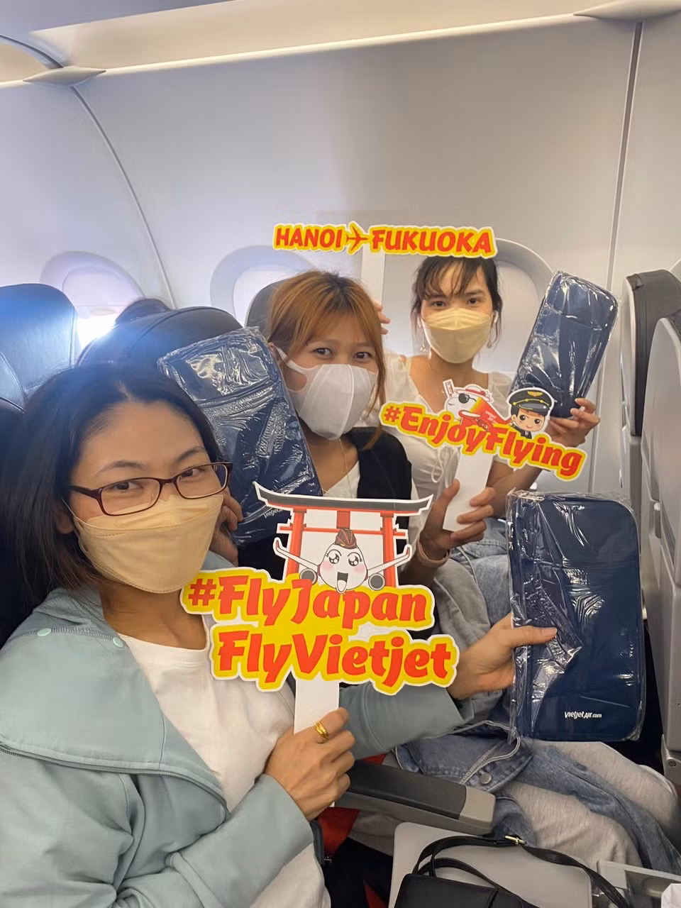 Фукуока и Нагоя (Япония) тепло приветствуют пассажиров Vietjet ảnh 2