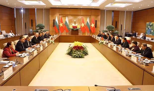 Парламенты Вьетнама и Болгарии укрепляют сотрудничество ảnh 2