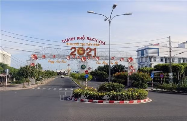 Киенжанг и Тиенжанг должны сдержать COVID-19 к 30 сентября ảnh 2 Киенжанг и Тиенжанг должны сдержать COVID-19 к 30 сентября ảnh 2