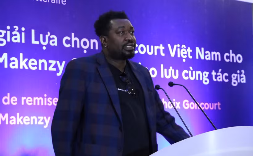 Гаитянский писатель получил первую премию «Вьетнамский Гонкуровский выбор» ảnh 1