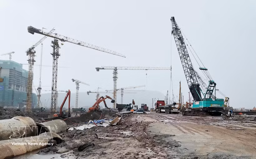 Строительная площадка Центра проведения саммита АТЭС в специальной зоне Фукуок провинции Анзянг. Фото: ВИА