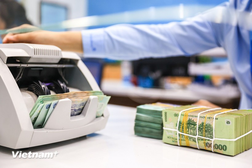 Кредитование уверенно восстанавливается, расширяя приток капитала в экономику. (Фото: Vietnam+)