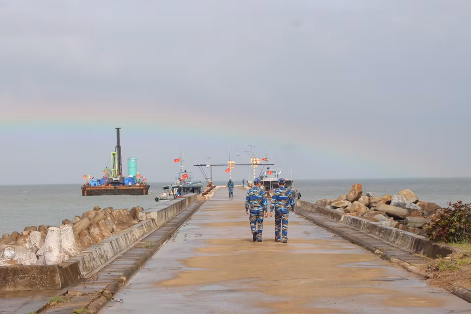 Хонкхоай считается передовым форпостом страны на юго-восточных морских рубежах, вблизи международных морских маршрутов Восточнго моря и Западного моря (Фото: ВИА)